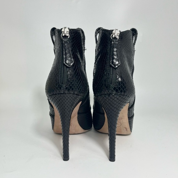 Veronica Beard Loretta Bootie in Black Size US 8 EU 38.5 Made in Italy - Picture 6 of 9
